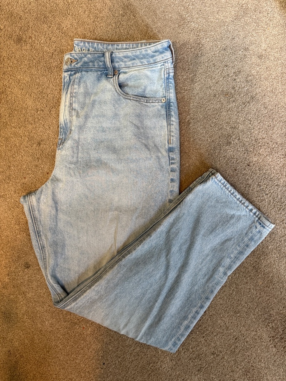 American Eagle Light Wash Mom Jeans Size 18